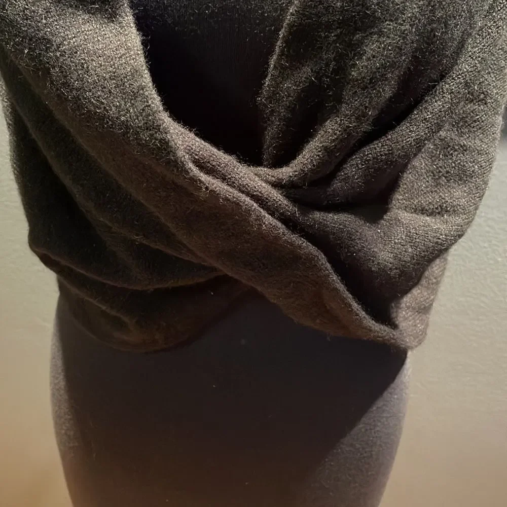 Lauren Ralph Lauren black lambs wool/rabbit hair/nylon blend twisted wrap.